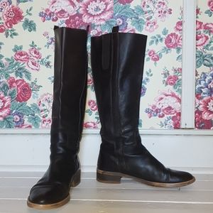 Artisan leather boots 39